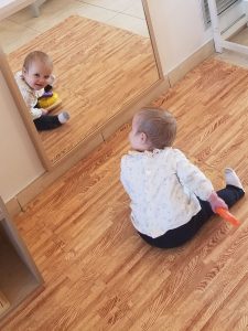 Montessori spiegel zonder reling